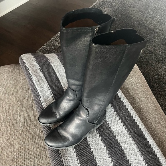 Sofft leather tall boots women size 10 - Picture 4 of 7